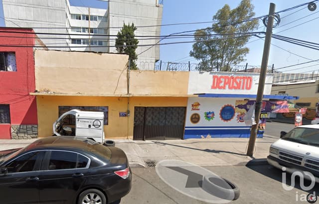 Casa en venta como terreno Peñón de los baños Venustiano Carranza CDMX