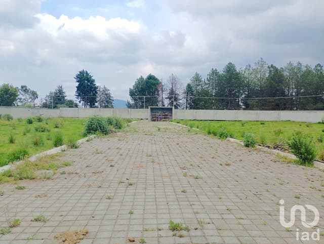 Gran terreno en venta Cacalomacan, Toluca Estado de México