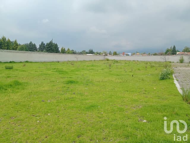 Gran terreno en venta Cacalomacan, Toluca Estado de México