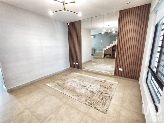 Casa en Venta en Avenida Reserva Cumbres Mitras Poniente, Monterrey García Nuevo León