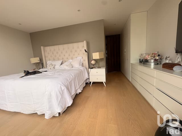 Venta de Pent House en la Colina del Valle