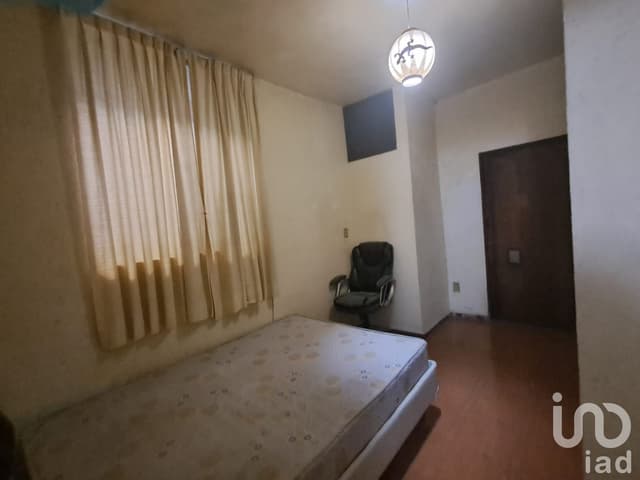 Se Vende terreno en Av. Revolución Benito Juárez, Ciudad de México