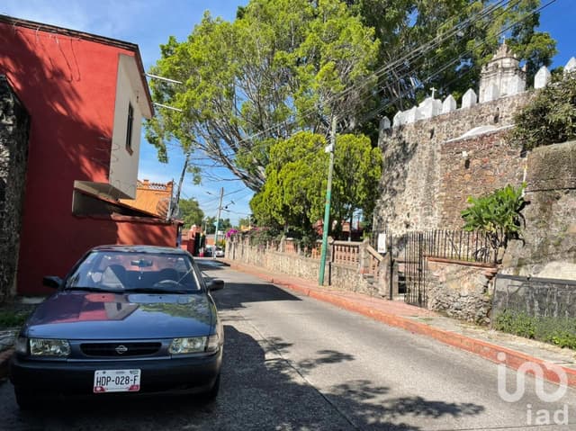 Terreno en venta en Zona Norte de Cuernavaca, Morelos ¡GRAN OPORTUNIDAD BAJA DE PRECIO!