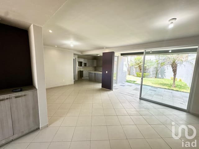 Casa en Venta en Loma Real, al Norte de Cuernavaca