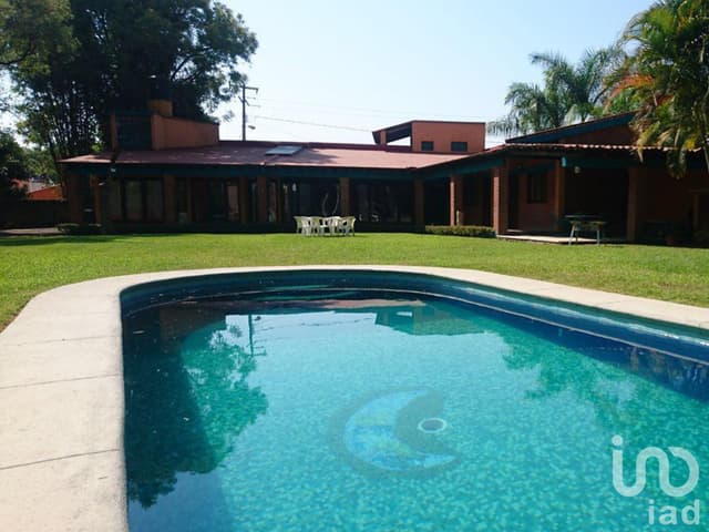 Venta de Casa en las Fincas, Jiutepec, Morelos