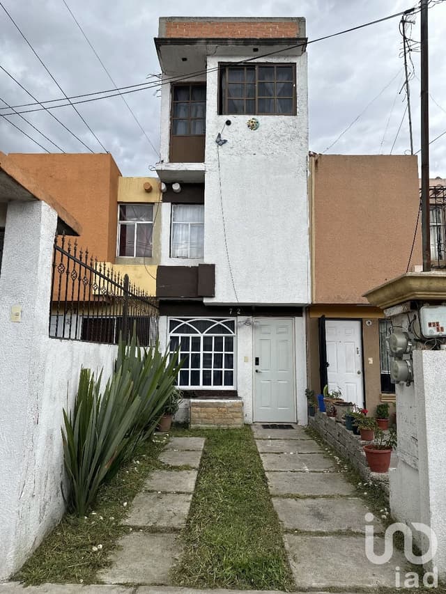 Casa en RENTA, Los Héroes Tecamac , Sección Bosques
