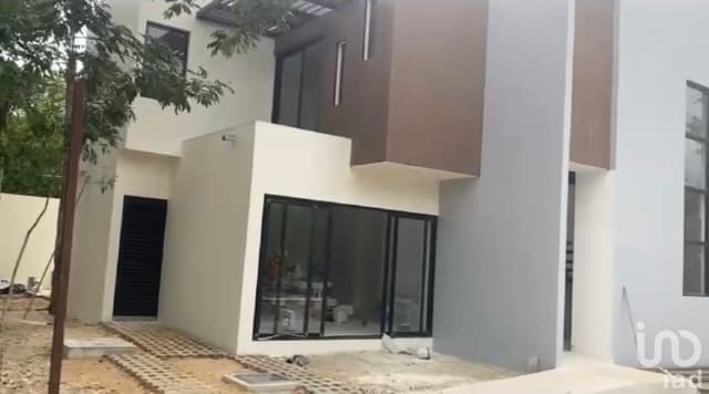 TERRENO EN VENTA EN RESIDENCIAL BOSQUE DE PLAYA EN PLAYA DEL CARMEN QUINTANA ROO