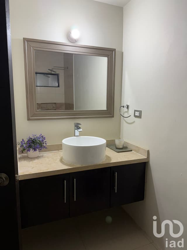 CASA EN RENTA DE TRES HABITACIONES EN CD JUAREZ