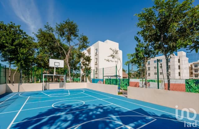 VENTA DE DEPARTAMENTO DE 2 HABITACIONES EN PLAYA DEL CARMEN