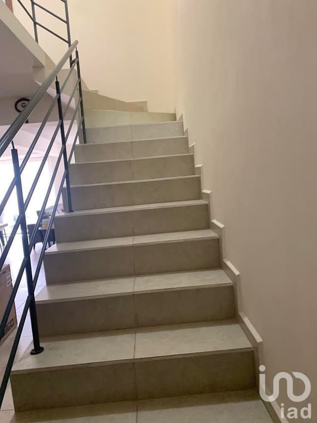 Venta de casa en Zibata Queretaro 4 habitaciones 5 Baños