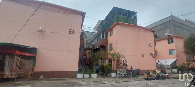 VENTA DE DEPARTAMENTO EN EJE CENTRAL Y FRAY SERVANDO. COL. CENTRO, CUAUHTEMOC