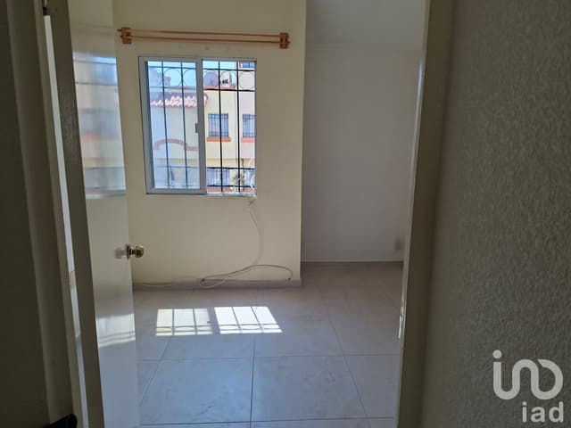 Se Renta Casa en Villa del Real tercera seccion