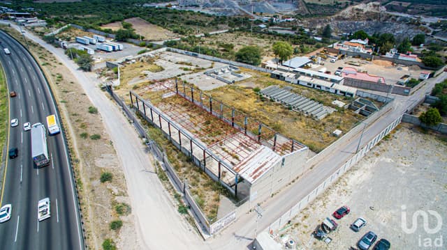 Terreno Industrial sobre carretera San Juan del Rio a Palmillas Queretaro