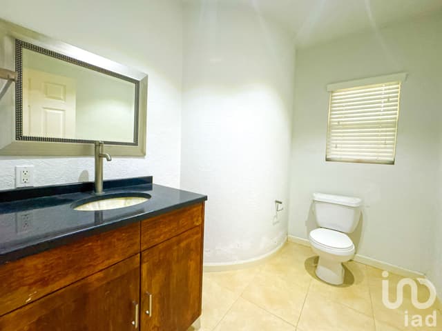 Casa en Venta en Claustros del Rio, San Juan del Rio, Queretaro