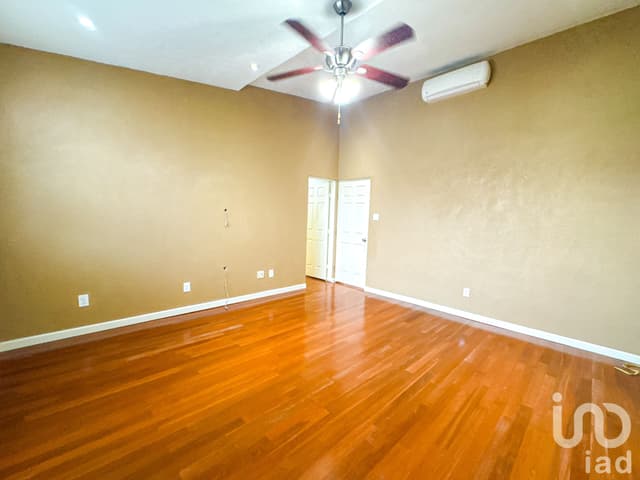 Casa en Venta en Claustros del Rio, San Juan del Rio, Queretaro