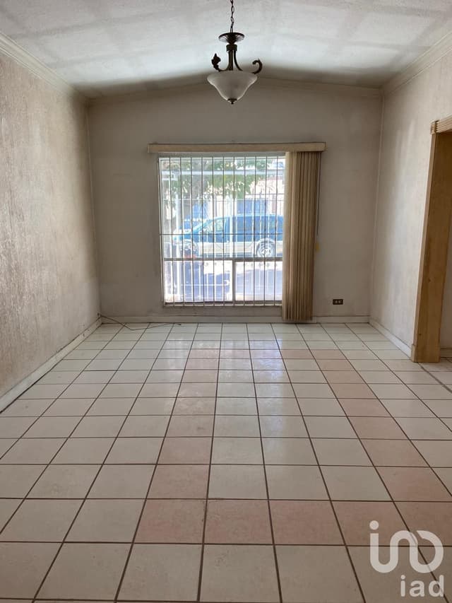 CASA RENTA FRACC. VILLAHERMOSA