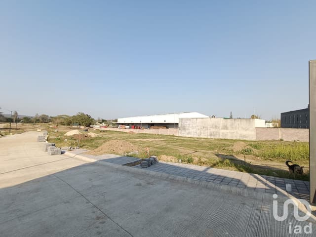 TERRENO EN VENTA LOTE 6, FRACC. BOSQUES DE LAS HAYAS RESIDENCIAL, EL LENCERO EMILIANO ZAPATA, VER.
