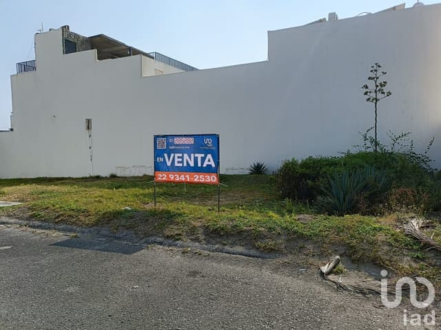 Terreno en Venta en el Fracc Residencial Lomas del Sol, Alvarado, Ver