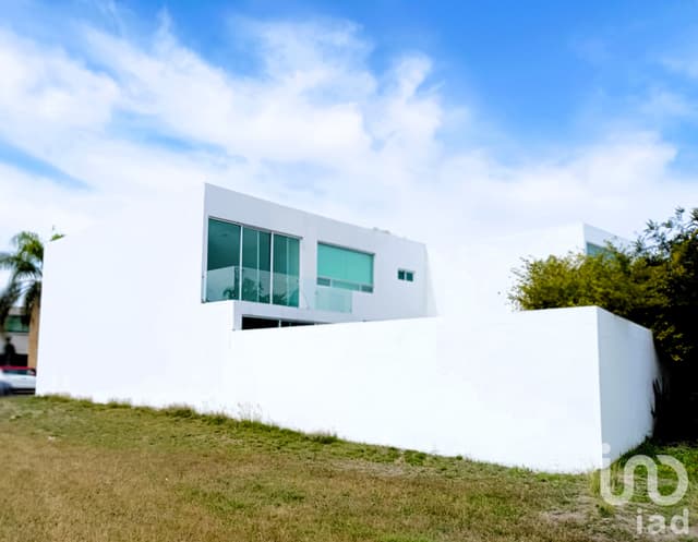 VENTA DE CASA EN PORTA MAGGIORE CLUB RESIDENCIAL, CELAYA, GTO.