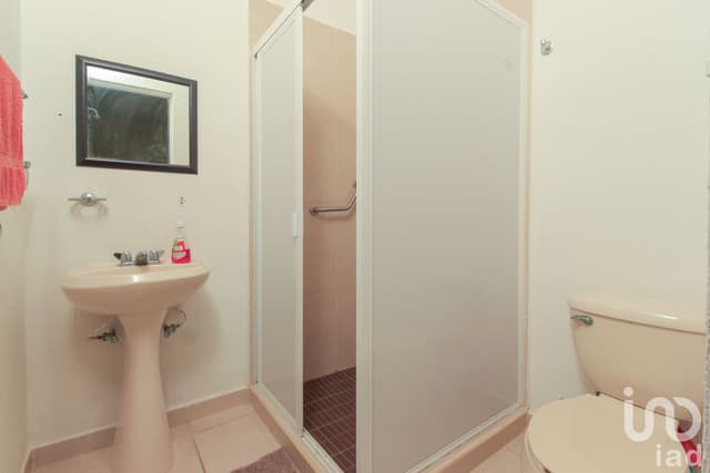 Hermosa Casa Bugambilias en fracc. Los olivos