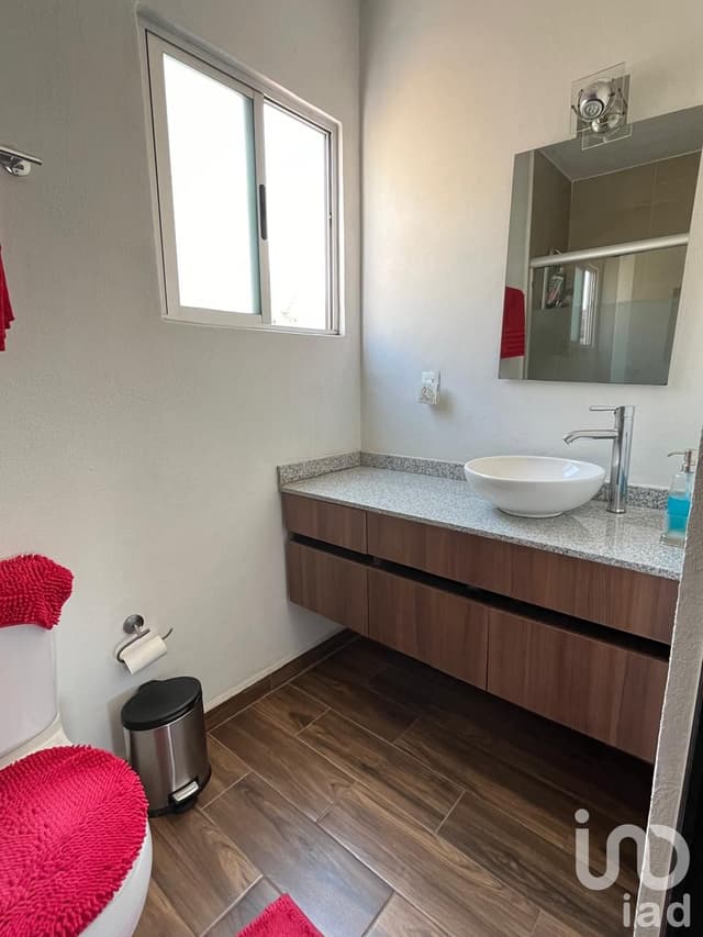 CASA EN VENTA RIBERA ZONA ESMERALDA