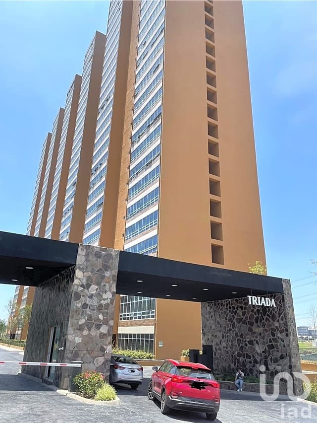 DEPARTAMENTO EN RENTA EN TRIADA EN ZONA ESMERALDA