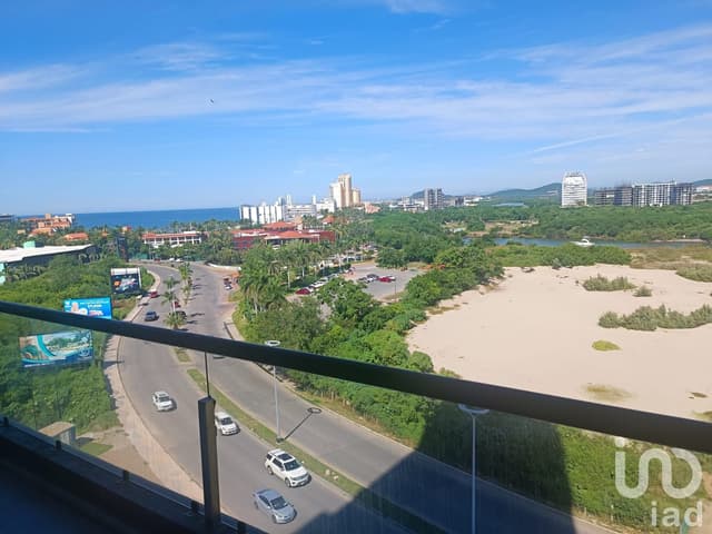 Departamento en Venta en Av. Camaron Club 2002, Sábalo Country Club, en Mazatlán, Sinaloa.