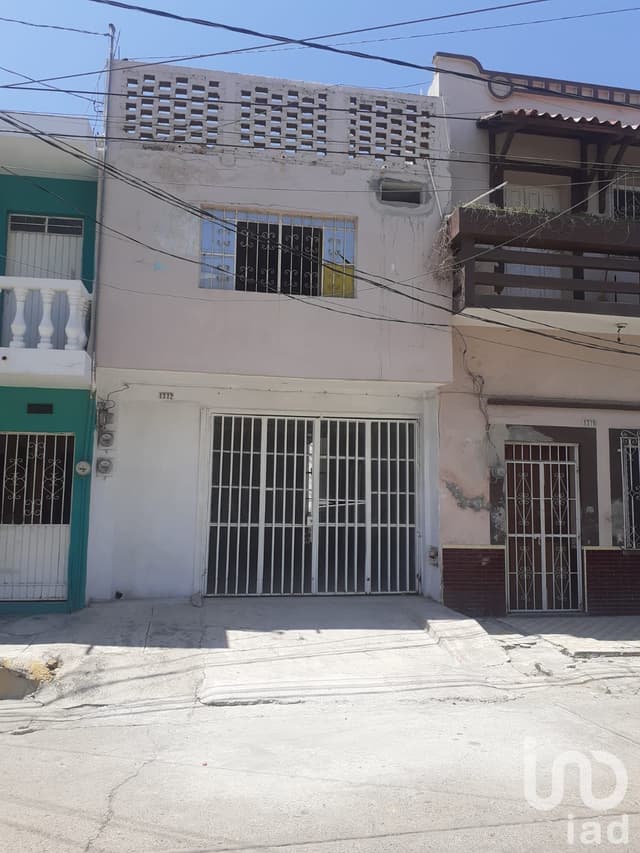 INMUEBLE EN VENTA, COL.CENTRO MAZATLÁN SINALOA