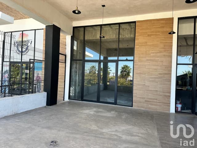 LOCAL EN VENTA EN FRACCIONAMIENTO REAL PACIFICO MAZATLÁN SINALOA.