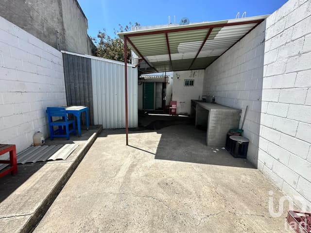 LOCAL EN VENTA JARDINES DEL BOSQUE MAZATLÁN SINALOA