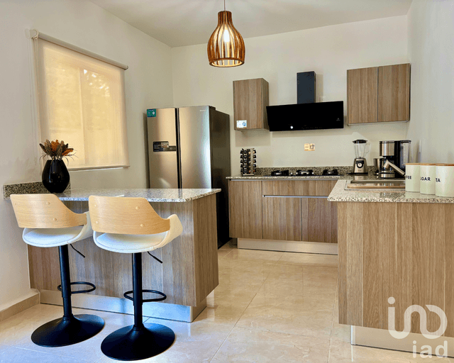 Casa Nueva en Venta en Cancún (Polígono Sur), 150 m2 Construcción, 3 Recámaras, con Amenidades