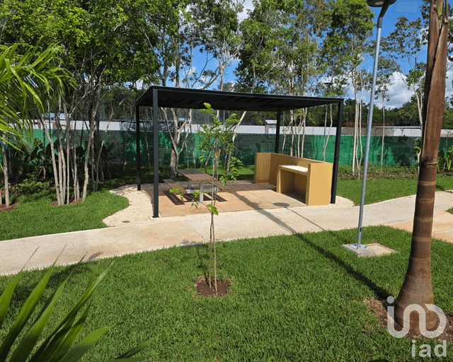 Departamento Nuevo en Venta en Cancún, sobre Av. Huayacán con Amenidades Exclusivas, 2 Recámaras