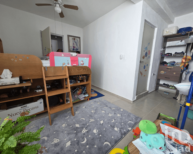 Venta de Casa en Cancún, 3 Recámaras y 3.5 Baños (1 Rec con Baño completo en PB)
