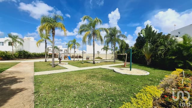 Casa en Venta en Jardines del Sur 5