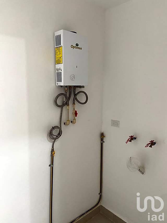 VENTA DEPARTAMENTO EN EL CENTRO DE CANCÚN CON ALBERCA