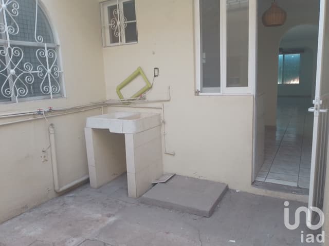 CASA EN VENTA CALLE PUERTA COLONIA EL FORTIN CORREGIDORA QUERETARO