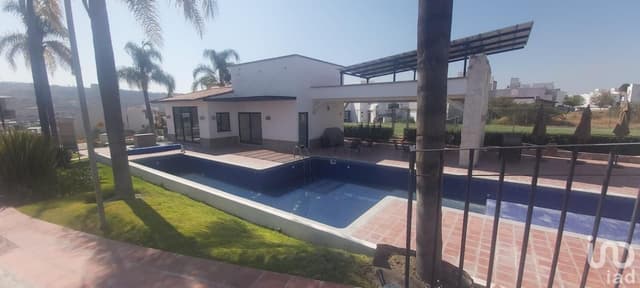 CASA EN VENTA PEDREGAL DE SHOENSTATT CAMINO A LOS OLVERA CORREGIDORA QUERETARO