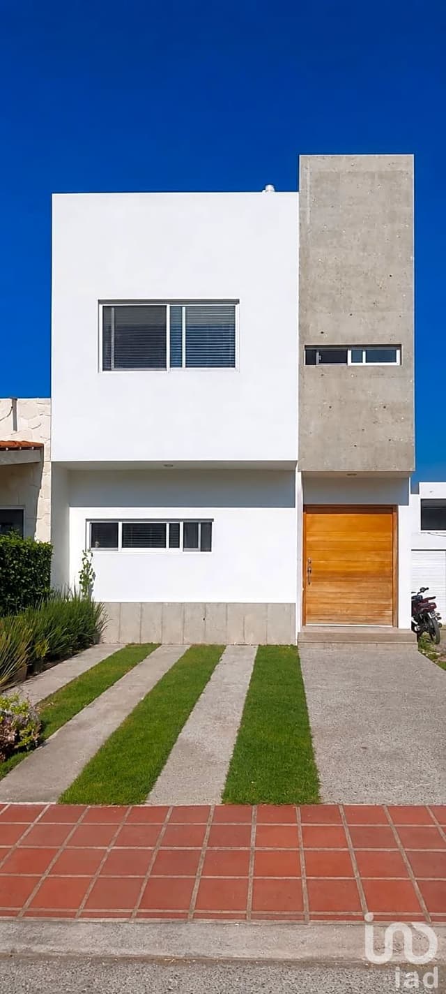 CASA EN VENTA PEDREGAL DE SHOENSTATT CAMINO A LOS OLVERA CORREGIDORA QUERETARO
