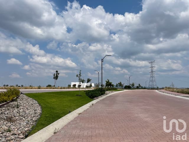 Terreno en Venta en Ciudad Maderas Corregidora