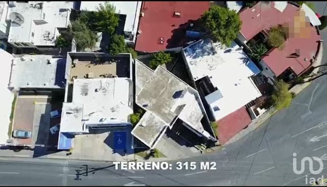 Casa en Venta en Contry La Silla, Nuevo Leon