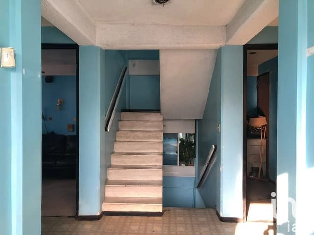 Casa/Edificio en venta en Jardines de Santa Clara, Ideal para Negocio o Hogar