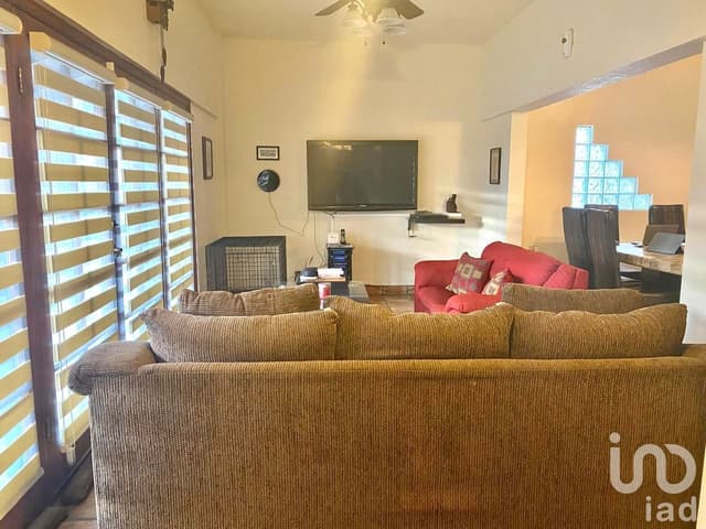 VENTA DE RESIDENCIA EN CERRADA DEL SOL