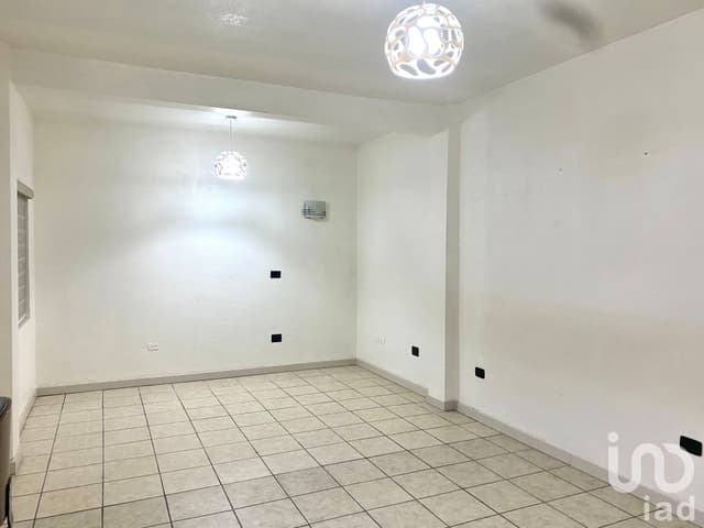 Casa en renta en fraccionamiento Paseo Del Parque