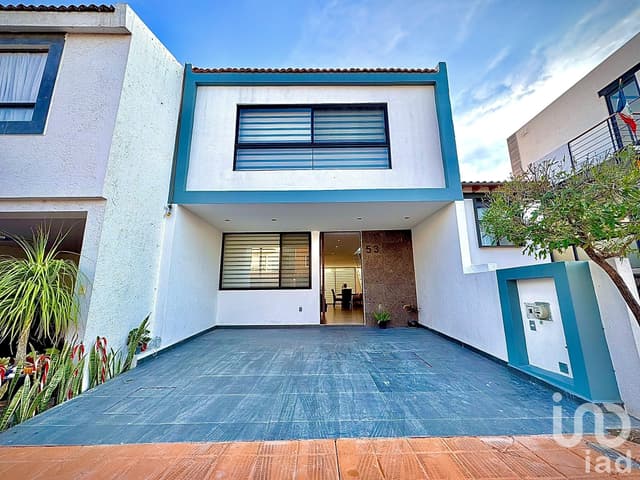 Casa en Venta en Pedregal de Schoenstatt, Corregidora, Queretaro