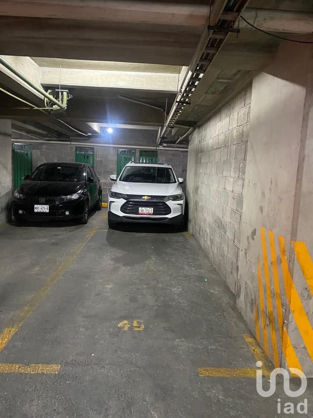 Departamento en Ventaen planta baja, Miguel Hidalgo, Ciudad de México, México.