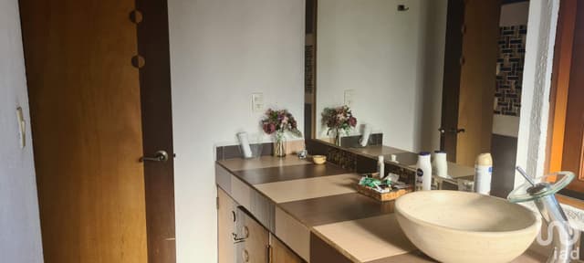 Venta de Casa en Vista Hermosa (Zona Dorada) Cuernavaca Morelos.
