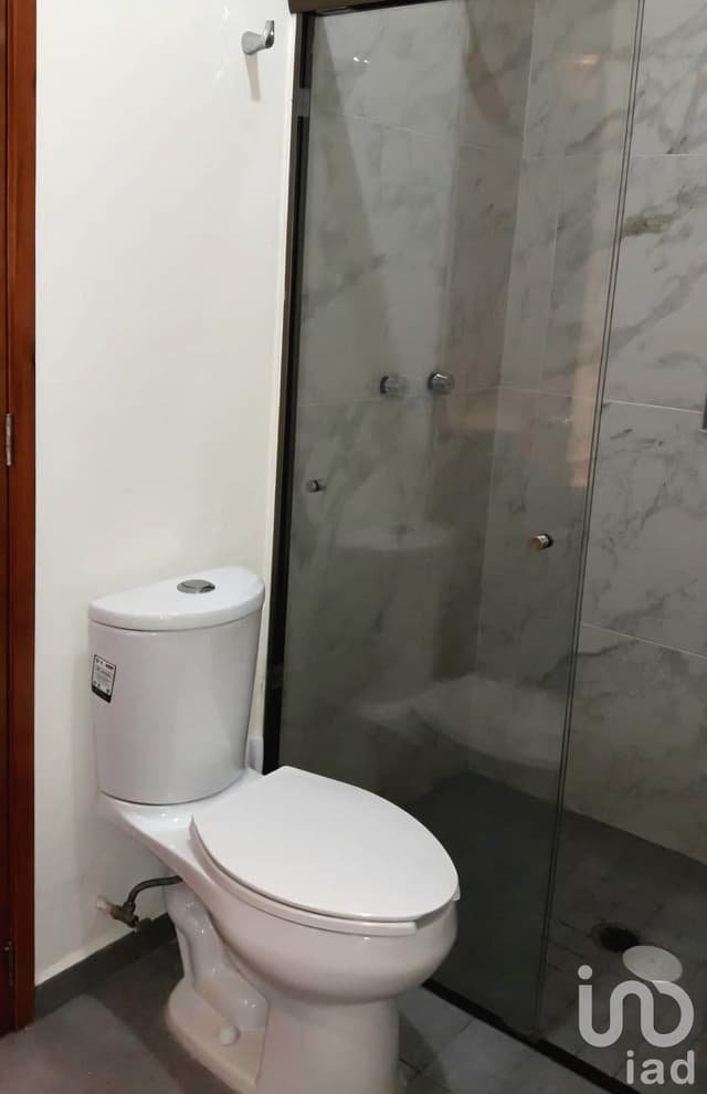 Casa en Venta en Privada col Jardín Tetela cerca Glorieta Tlaltenango Cuernavaca Mor.