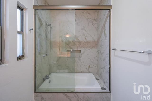 Venta Casa en Priv. con Seguridad col Jardín Tetela Tlaltenanago Cuernavaca Mor.