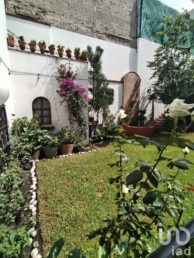 Venta de Casa en Rio Balsas, Col. Cuauhtémoc.