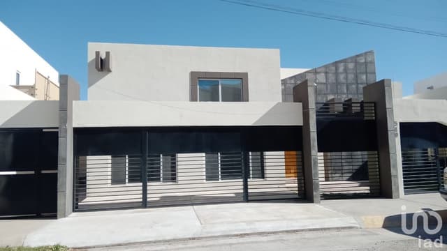 CASA EN VENTA DE 5 RECAMARAS FRACC SAN FERNANDO